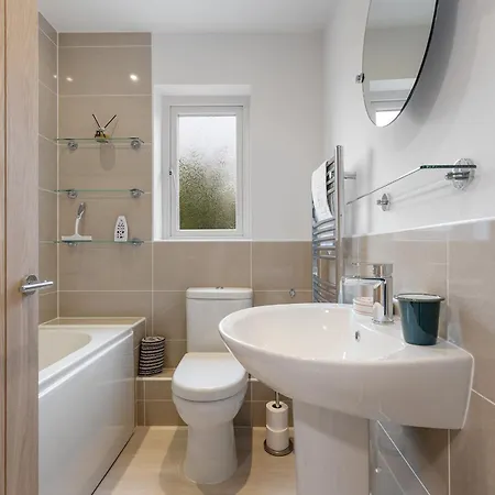 Dom wakacyjny Beautiful Renovated In With Free Parking Pass The Keys York